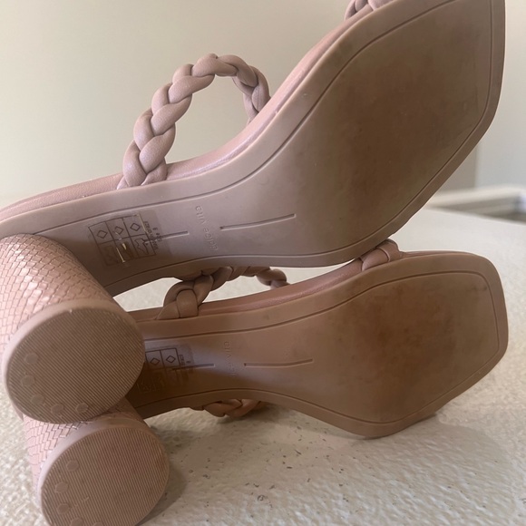 Dolce Vita Women's Braided Sandals in Tan - Picture 8 of 10